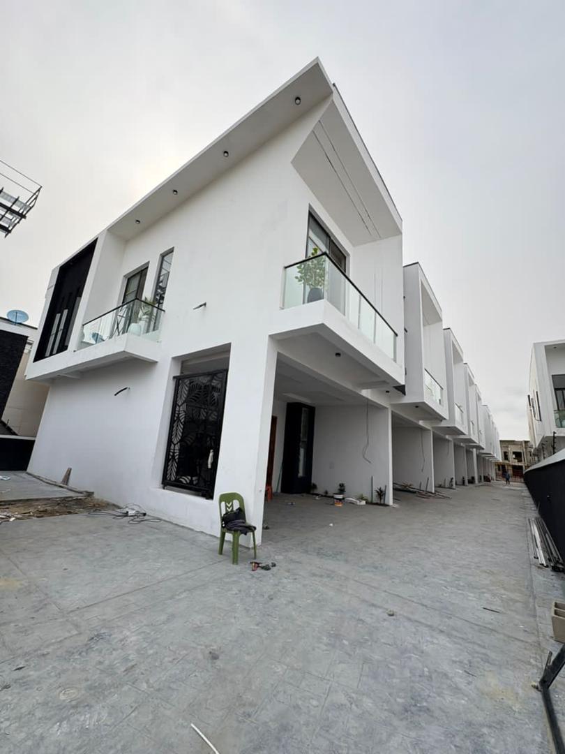 3bedroom 4bedroom terrace duplex.jpeg