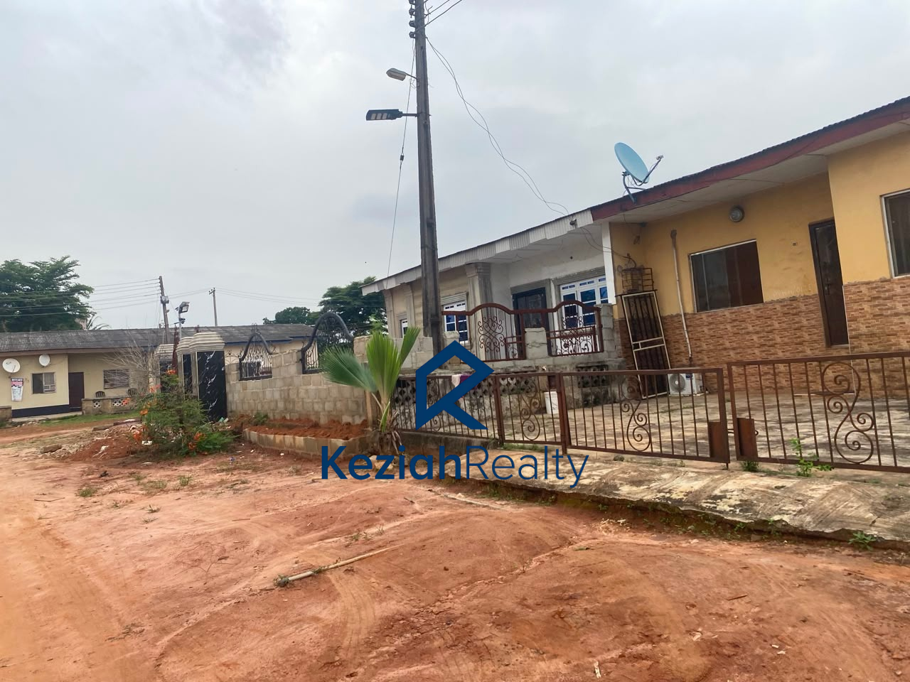 Front view of 3-bedroom bungalow for sale at Odonla Odogunyan Ikorodu Lagos 