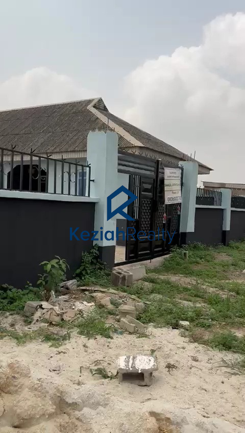 Front view 2units of 2bedroom + 4 units of mini flats Gberigbe Ikorodu 