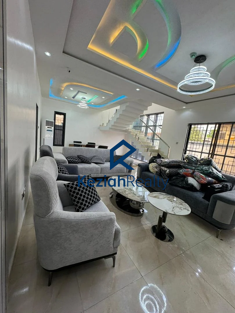 Inside view of 5 bedroom luxury duplex for sale Isawo Agric Ikorodu 