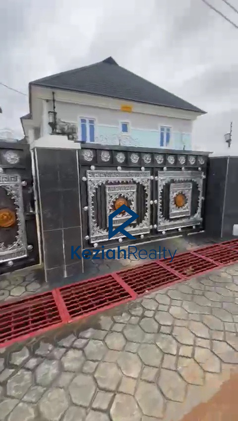Front view 2units of 2bedroom + 4 units of mini flats Gberigbe Ikorodu 